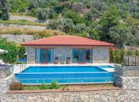 Villa Ahenk / Faralya