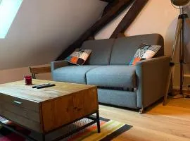 Atypique et central, 4 personnes et garage privé