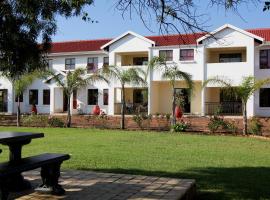 Casa Bianca Guest Lodge, hotel malapit sa Sediba Shopping Centre, Hartbeespoort