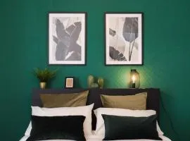 COZY APARTMENT GREEN
