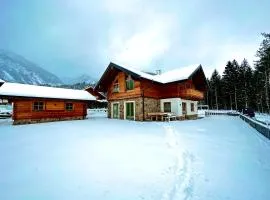Chalet Hoamatgfühl mit Gartensauna - in der Nähe von Schladming