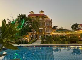 Amaatra Resorts, hotel dengan parking di Udaipur