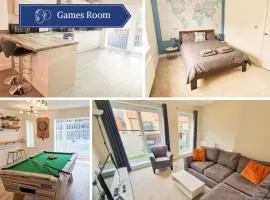 Charming 2BR Townhouse with Games Room
