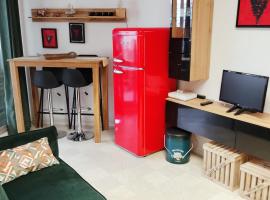 LE FLORIDE B Folco de baronchelli, hotel con parcheggio a Le Grau-du-Roi