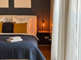 Cottbus में, होटल EXKLUSIVES Stadthaus auf zwei Etagen am Staatstheater