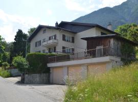 Grosse, schöne Wohnung im Grünen, apartment in Brig