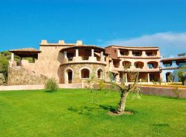 ISA-Residence with private beach in Marinella, hotell i Marinella
