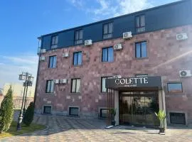 Colette Hotel、エレバンにあるズヴァルトノッツ国際空港 - EVNの周辺ホテル