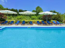 CA' LEONE - Regina Vittoria - Apartment with Pool, landsted i Mira