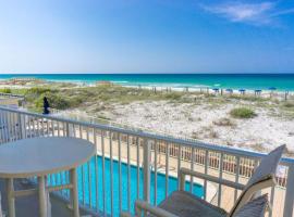 Beach Front Destin Condo Daily Beach Service - Blue Dolphin, aparthotel in Fort Walton Beach