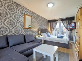 Guest Rooms Near City Centre Anfield Free Parking، فندق في ليفربول