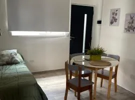 Departamento en vicente López hasta 3 personas súper comodo