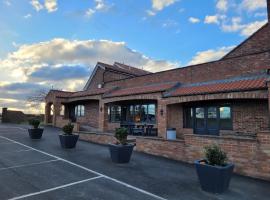 The White Horse Lodge Hotel, hotel in Thirsk