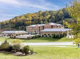 Best Western Plus Franciscan Square Inn & Suites Steubenville