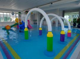 Hotel Santa Paula, hotel s jacuzzi v destinaci Guaratuba