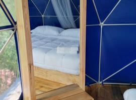 Villas del Rio Glamping, capsule hotel in San Francisco