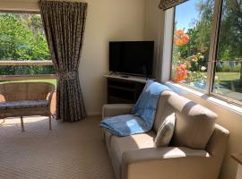 Jennifer's Cottage, self catering accommodation in Reidston