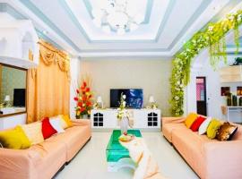 Spacious House in Talamban, Cebu City, hotel in Cebu City