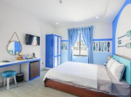 Dreamy Beach Boutique Hotel، فندق في دا نانغ