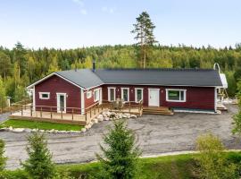 Uusi huvila Lahdessa, m&ouml;kki Lahdessa