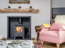 Burnside - gorgeous romantic cottage for 2