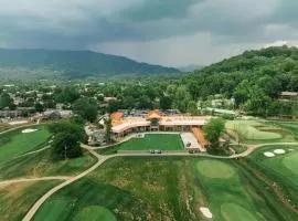 Waynesville Inn and Golf Club, Tapestry Collection by Hilton