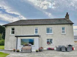 Beautiful Farmhouse an Hour’s Drive From Four Irish Cities – hotel w mieście Clonmel