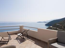 Blue Horizon Suites, Ferienwohnung mit Hotelservice in Paralio Astros