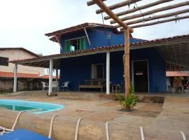 Casa com 4 quartos e piscina no Coqueiro