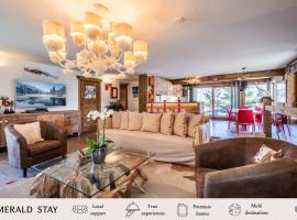 Apartment Moabi Le Praz Courchevel - by EMERALD STAY, place to stay in Courchevel