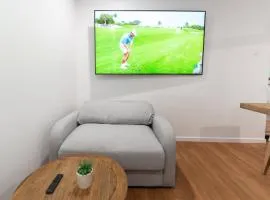 Relaxation 2BR/1.5BA House w Parking near Beach