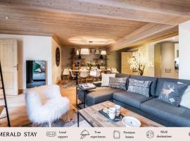 Apartment Padouk Moriond Courchevel - by EMERALD STAY, hotel cerca de Remonte Marquis, Courchevel