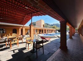 Casa Arcos Tepoztlán: Tepoztlán'da bir otel