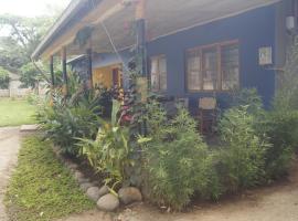 Blue Cactus Shanty, villa in Moshi