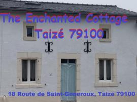 The Enchanted Cottage, hotel em Taizé
