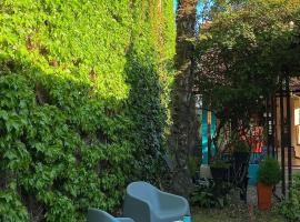 Hostel Che Viajero, hostel in Villa Gesell