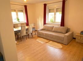 Dom #BESKIDZKA, apartamento em Rzeszów