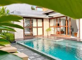 New stylish private villa with 2 bedrooms villa in Canggu