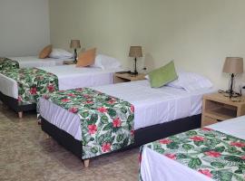 Casa 59 - Guest House, отель в городе Букараманга