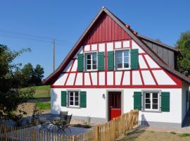 Landluft Ferien - Wohnung Morgentau, hotel com estacionamento em Heiligenberg