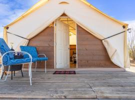 Horse Tent, luxury tent in Tombstone