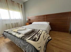Pension Matias Rooms, hotell i Sarria