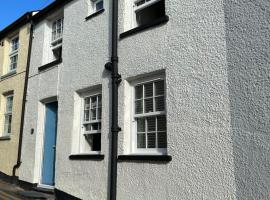 The Retreat, villa in Aberdyfi