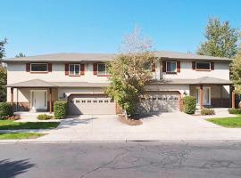 Union Duplex in Salt Lake with Hot Tub and Park, hotel a Midvale