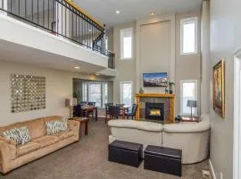 Union Cove 3-Plex in Salt Lake with Hot Tub