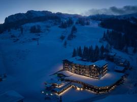 Hotel Wulfenia 4S - Adults Only, hotel sa Sonnenalpe Nassfeld