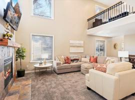Union Crossroads in Salt Lake with Hot Tub and Park, villa a Midvale