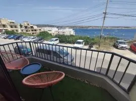Seaside Serenity - A lovely apartment with views
