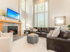 Union Duplex Woods and Spruces in Salt Lake with Hot Tub