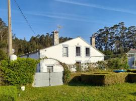 Casa de campo adosada, hôtel à Viveiro